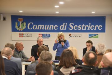 Sindaci e amministratori dell’Unione Montana Via Lattea per un incontro sul territorio in avvio di stagione invernale