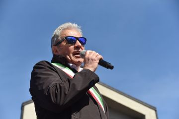 Gianni Poncet, Sindaco di Sestriere